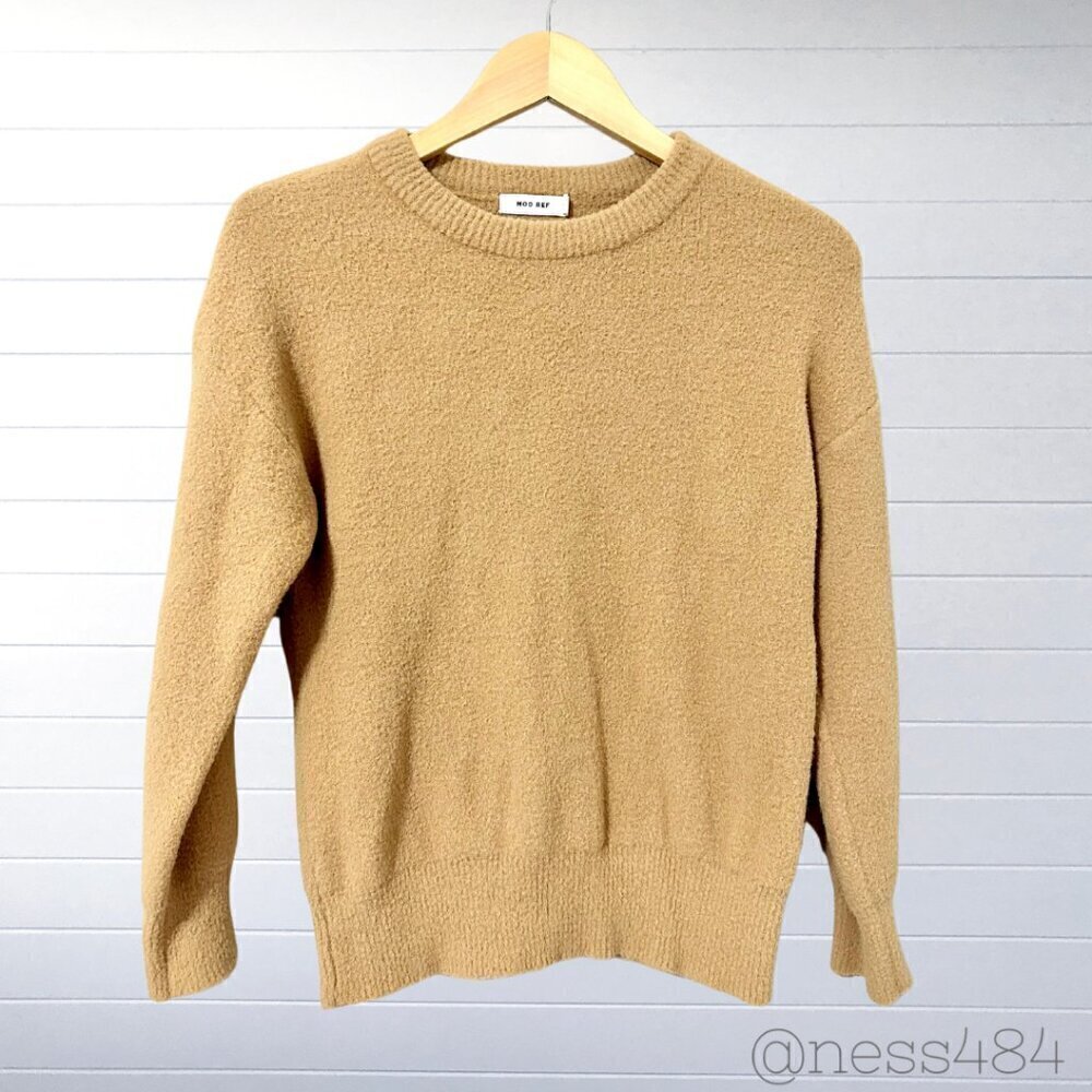 MOD REF Tan Fuzzy Knit Crew Neck Sweater Size S‎